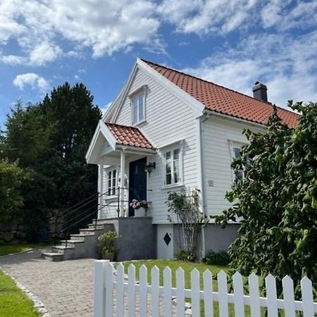 Apartament Hybel Med Bad Egersund Zewnętrze zdjęcie